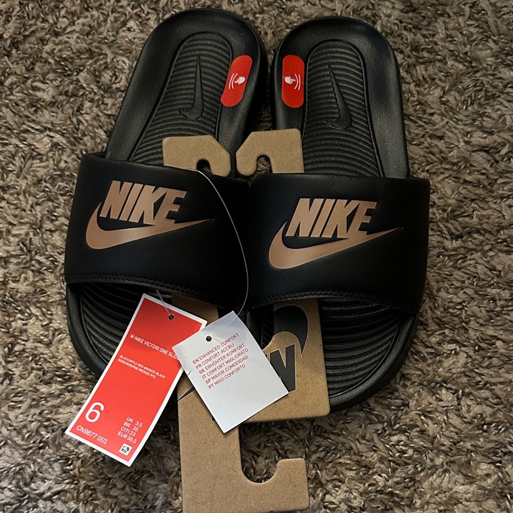 Nike Women's Slippers